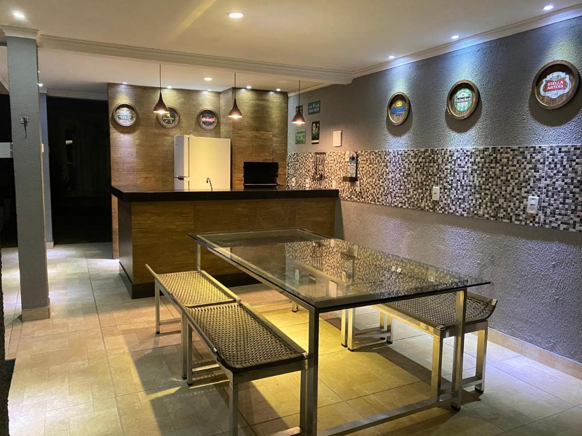 Linda Casa Em Parati Esterno foto